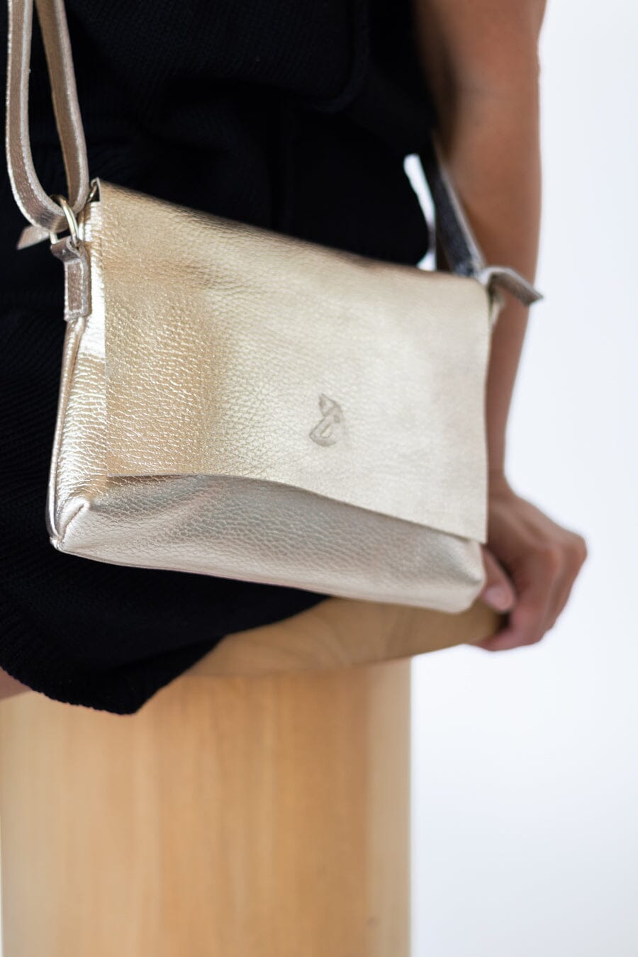 Bandolera Mujer / Thea Niquel BANDOLERA Giani Dafirenze