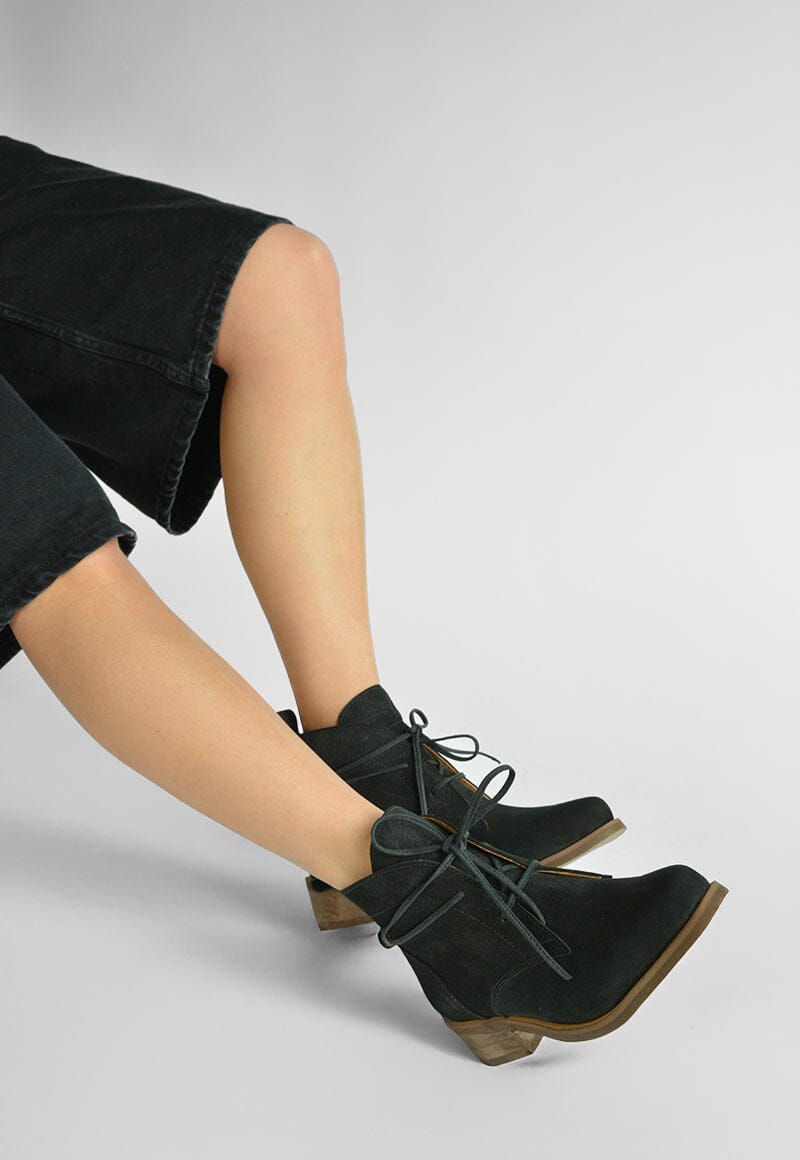 Botin Mujer / Cuclillo Negro BOTINES Giani Dafirenze