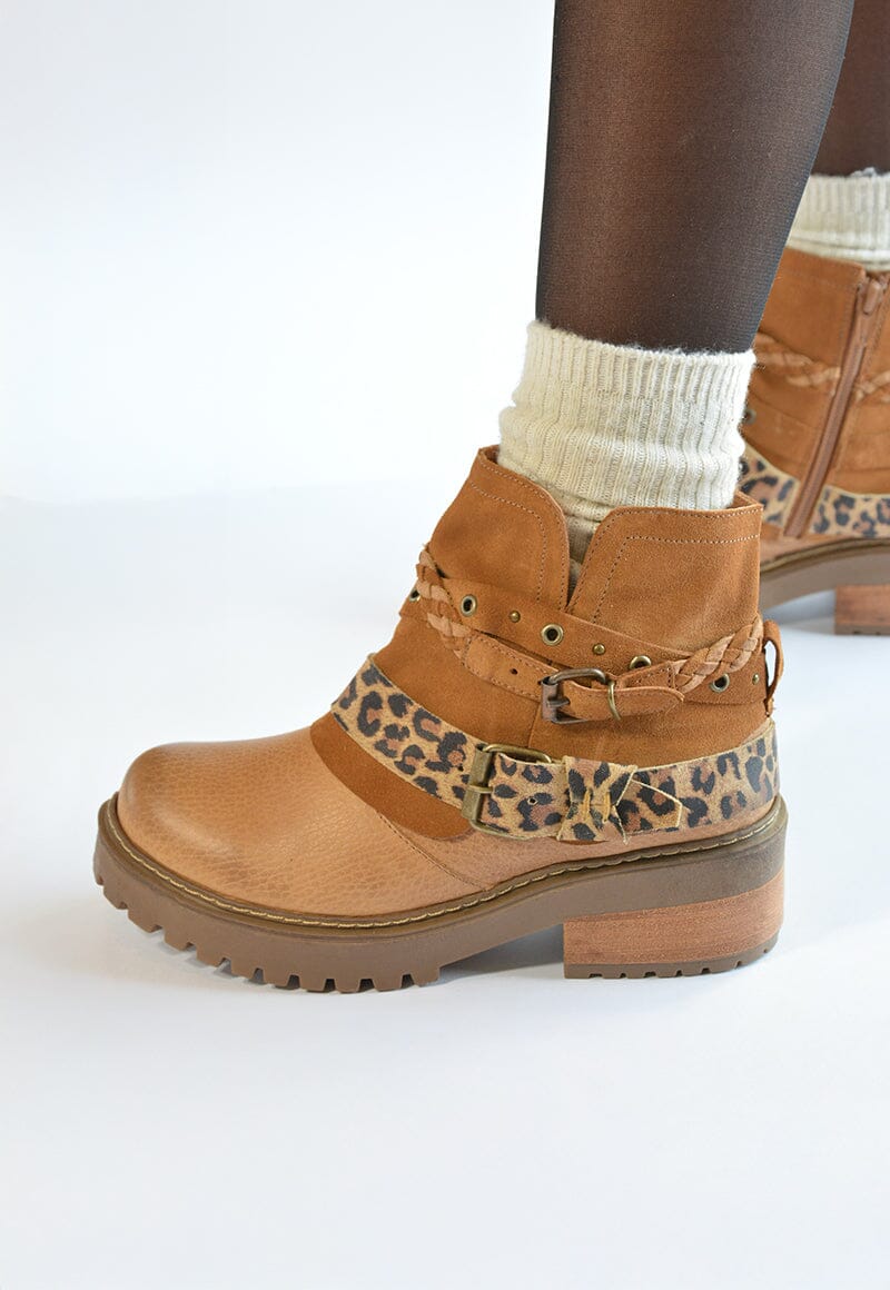 Botin Mujer / Queltehue Camel BOTINES Giani Dafirenze