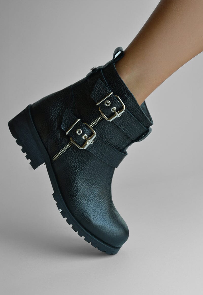 Botin Mujer / Sally Negro BOTINES Giani Dafirenze