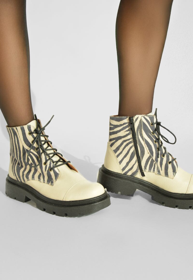 Botines Mujer Tiuque Zebra Blanco Giani Dafirenze