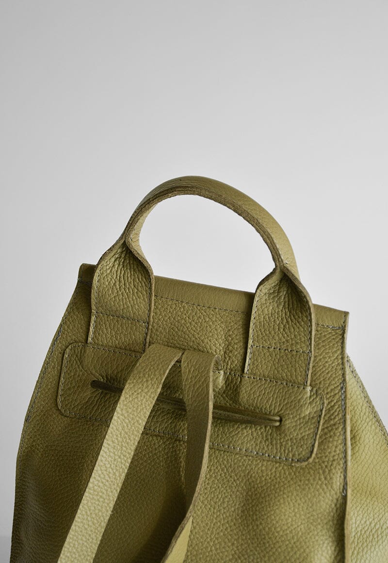 Mochila Mujer / Sauce Metálico MOCHILAS Giani Dafirenze