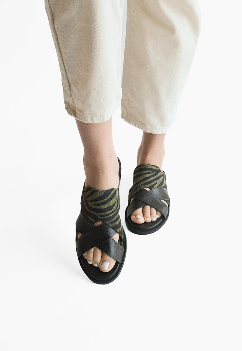 Sandalia Mujer / Roatan Negro SANDALIAS Giani Dafirenze