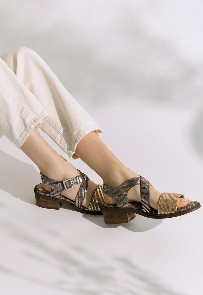 Sandalia Mujer Salteador Metalico Giani Dafirenze