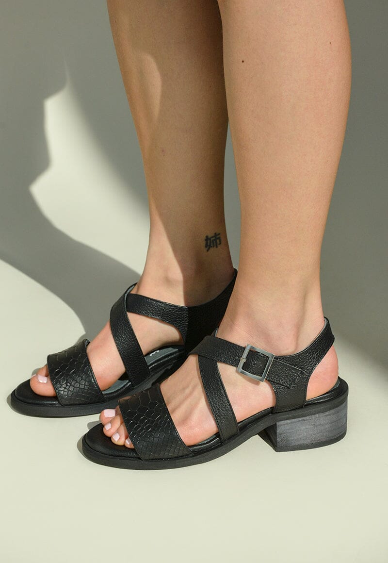 Sandalia Mujer / Salteador Negro SANDALIAS Giani Dafirenze