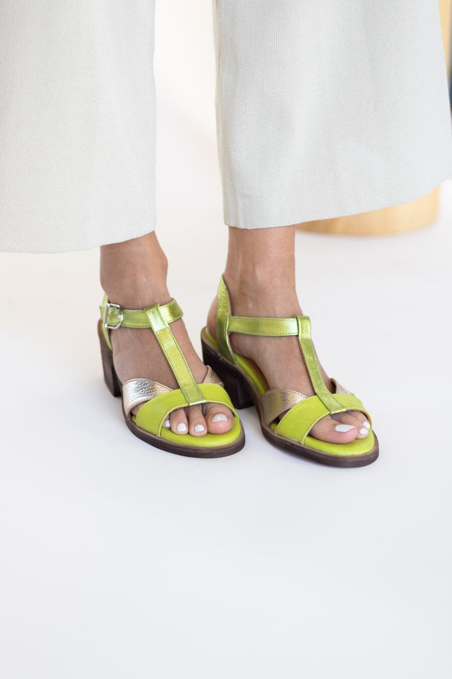 Sandalia Mujer / Sauco Verde Niquel SANDALIAS Giani Dafirenze