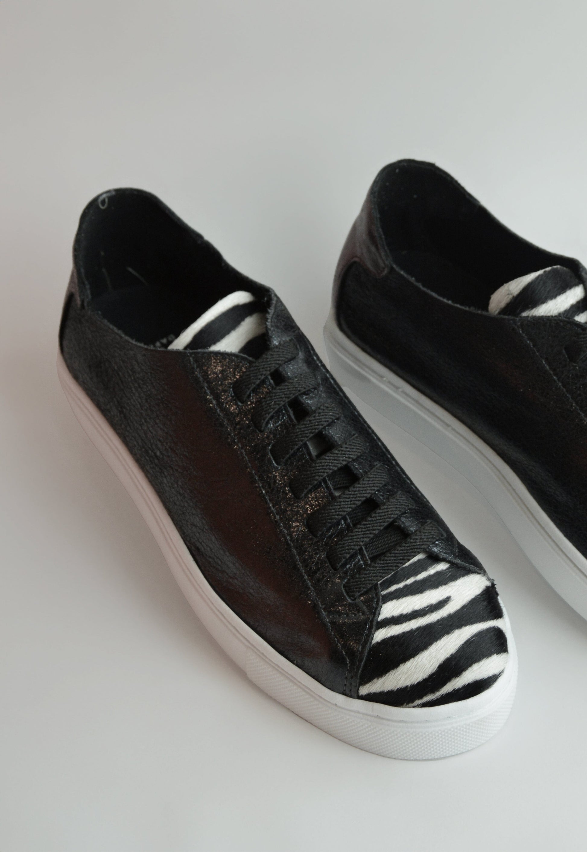 Zapatilla Mujer / Roques Negro Zapatillas Giani Dafirenze