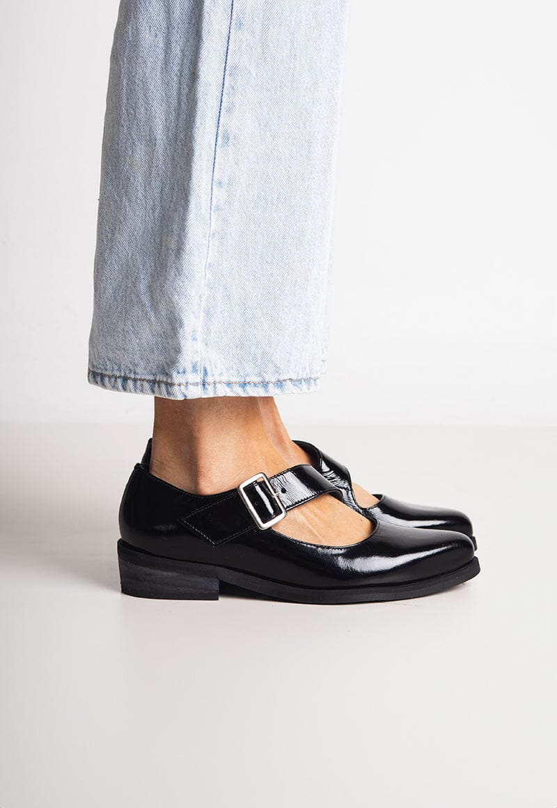 Zapato Mujer /Vera Negro (pendiente ficha tecnica) ZAPATOS Giani Dafirenze