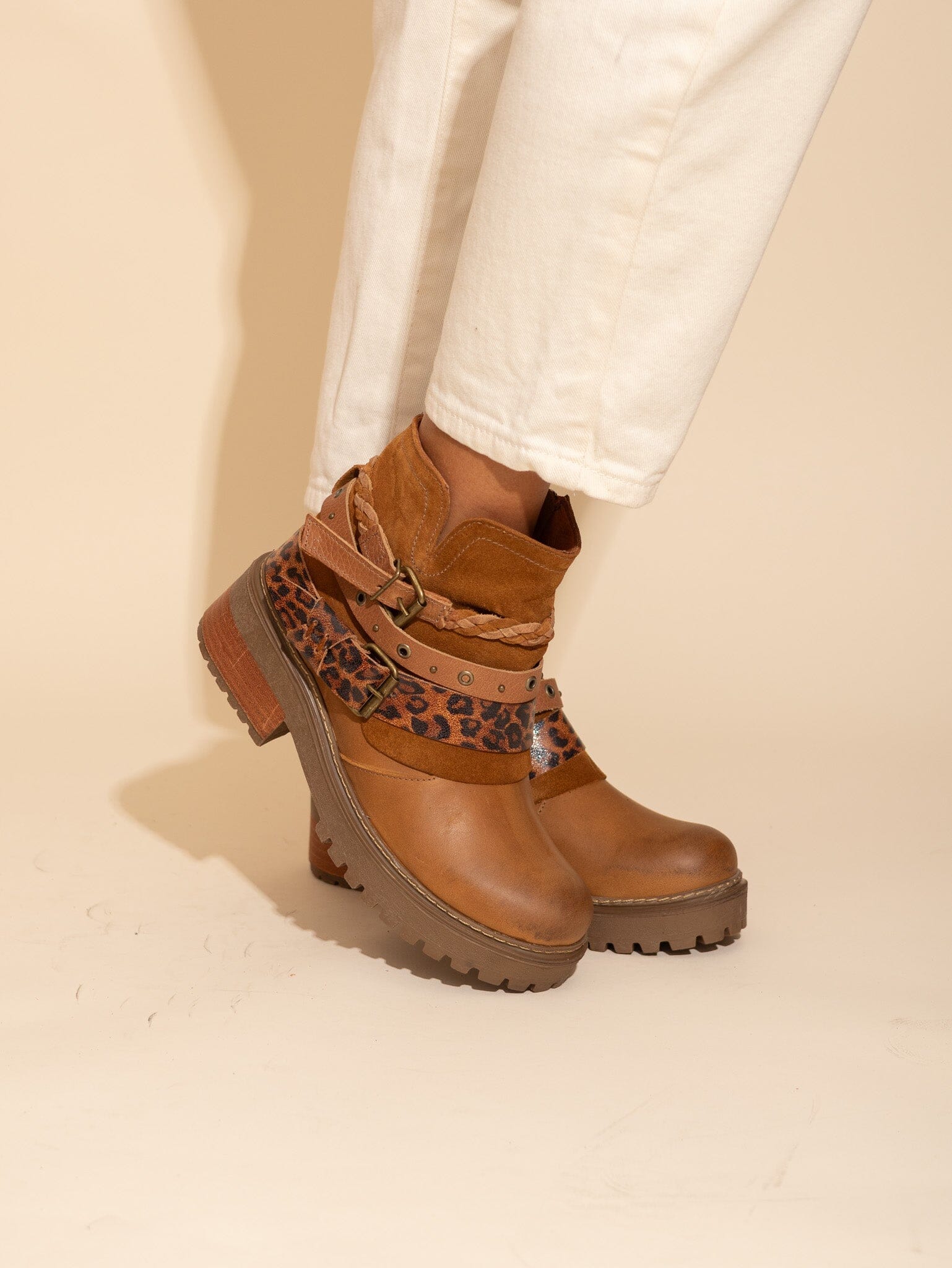 BOTINES