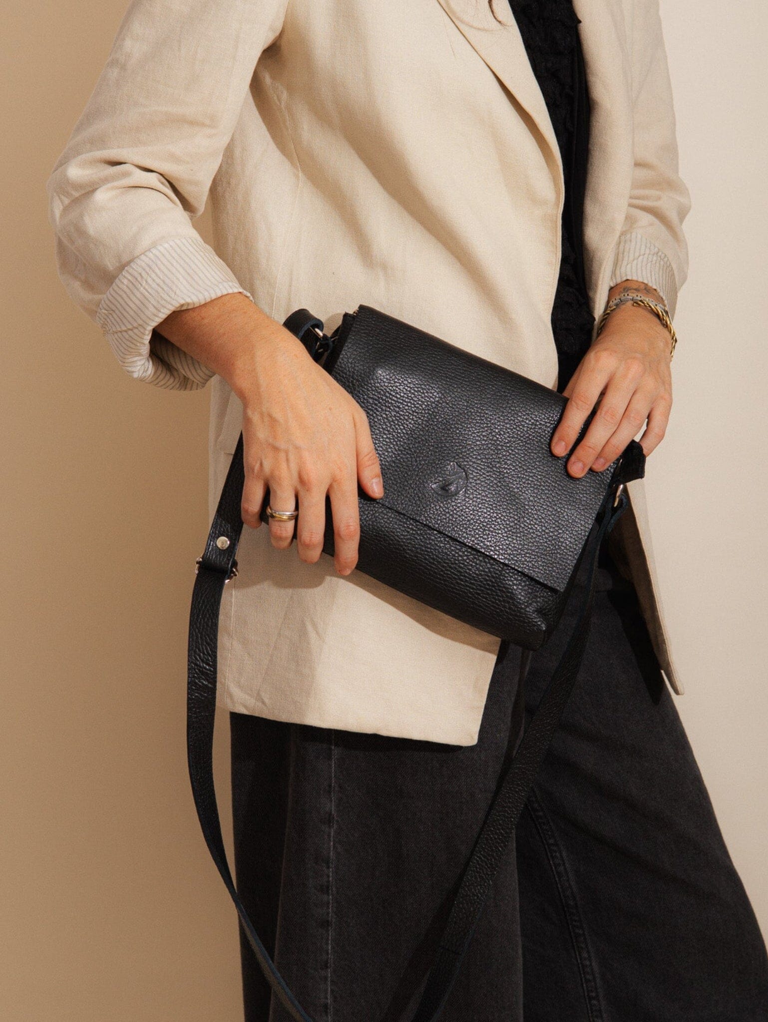 Bandolera Mujer / Thea Negro BANDOLERA Giani Dafirenze 