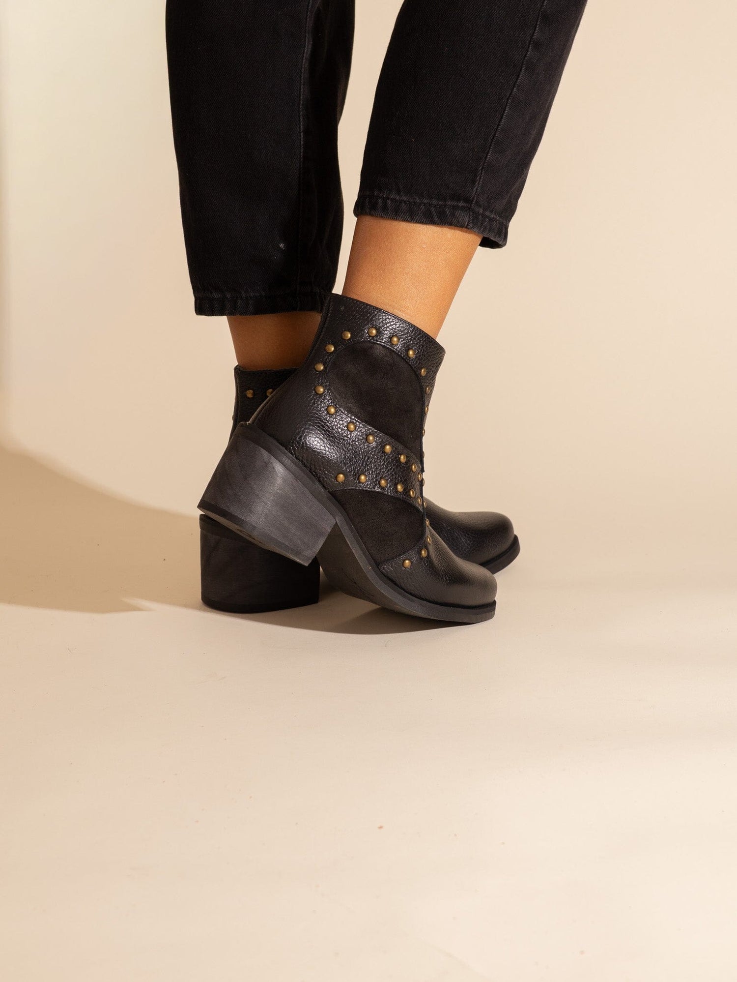 Botin Mujer / Begonia Negro BOTINES Giani Dafirenze 
