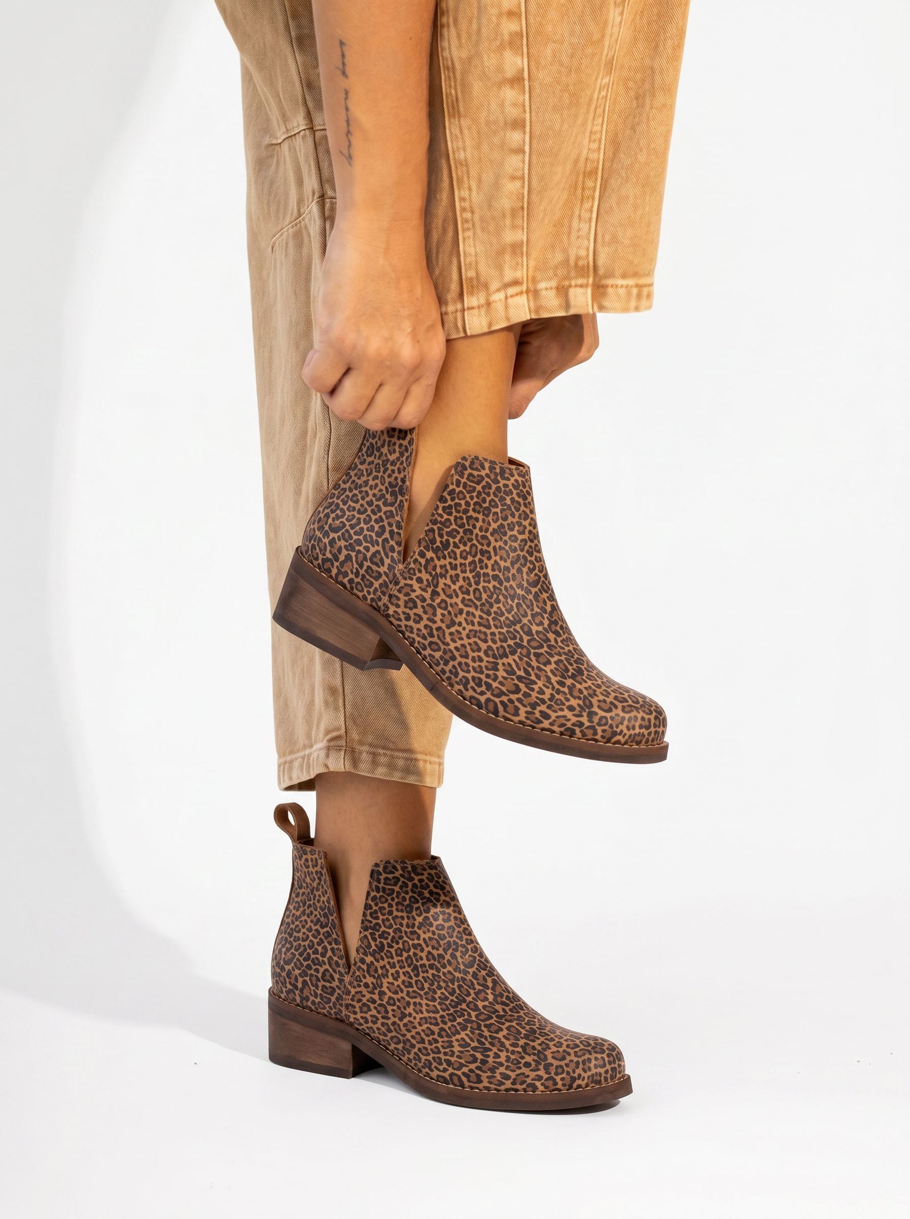 Botin Mujer / Chirigue Leopardo BOTINES Giani Dafirenze 