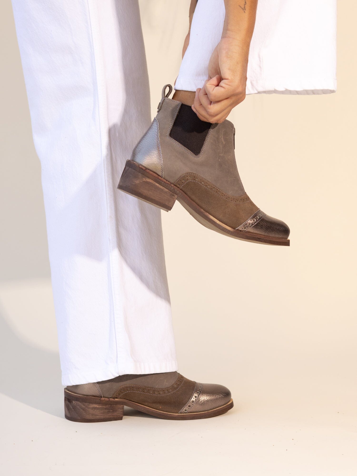 Botin Mujer / Diana Taupe Metalico BOTINES Giani Dafirenze 