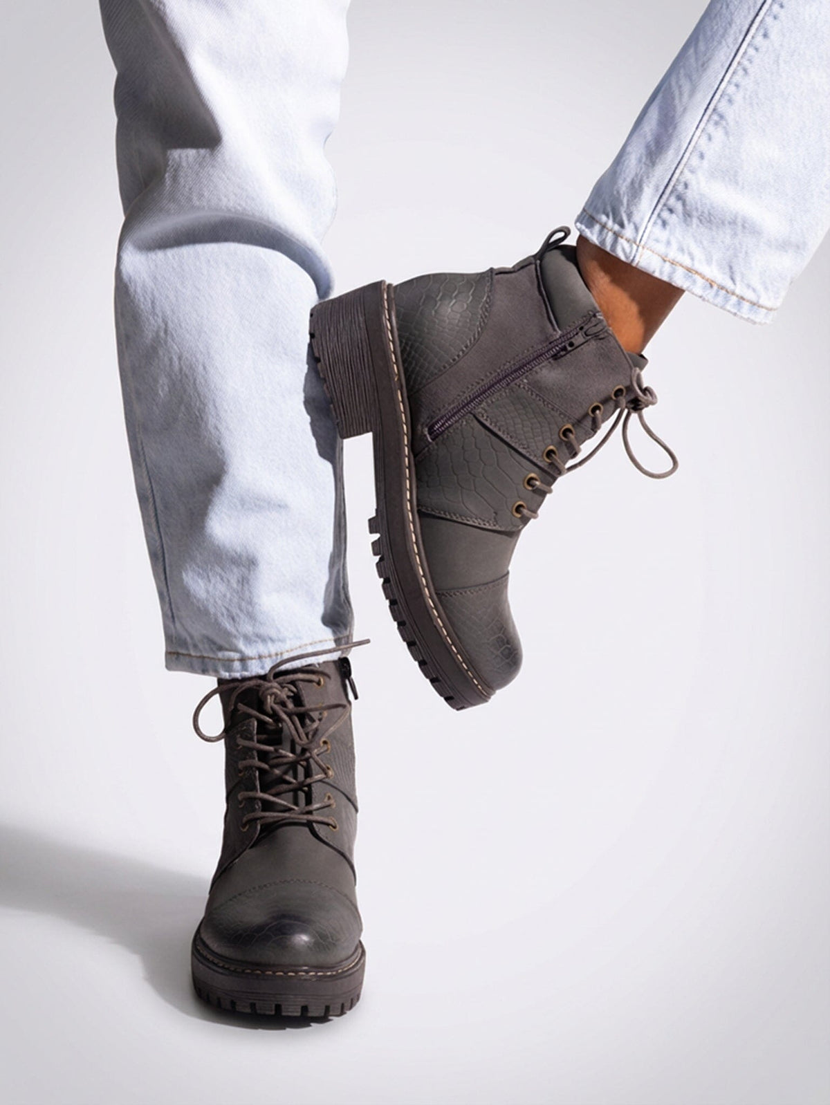 Botin Mujer / Egotelo Gris BOTINES Giani Dafirenze 