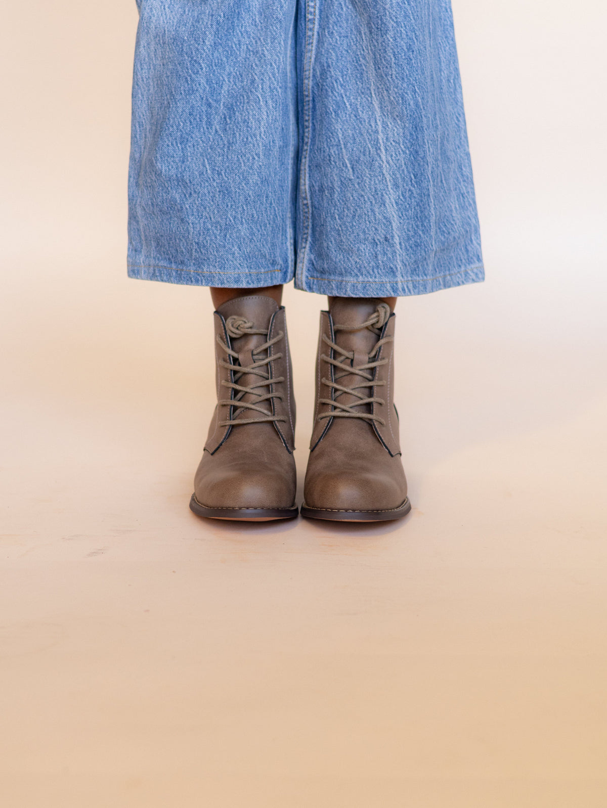 Botin Mujer / Pintoja Taupe BOTINES Giani Dafirenze 