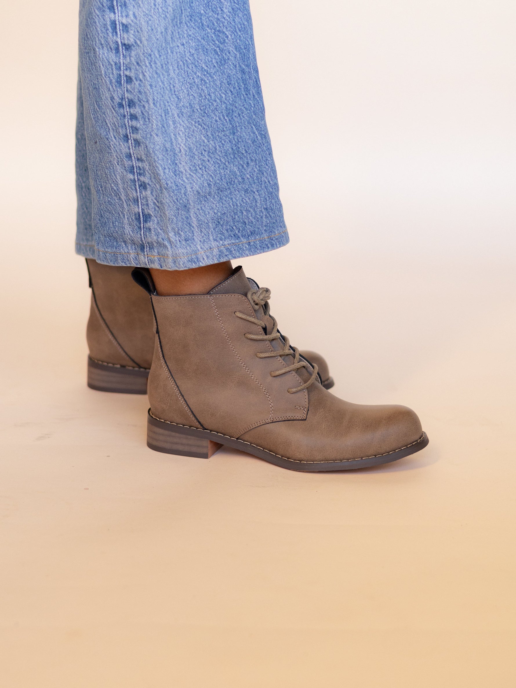 Botin Mujer / Pintoja Taupe BOTINES Giani Dafirenze 