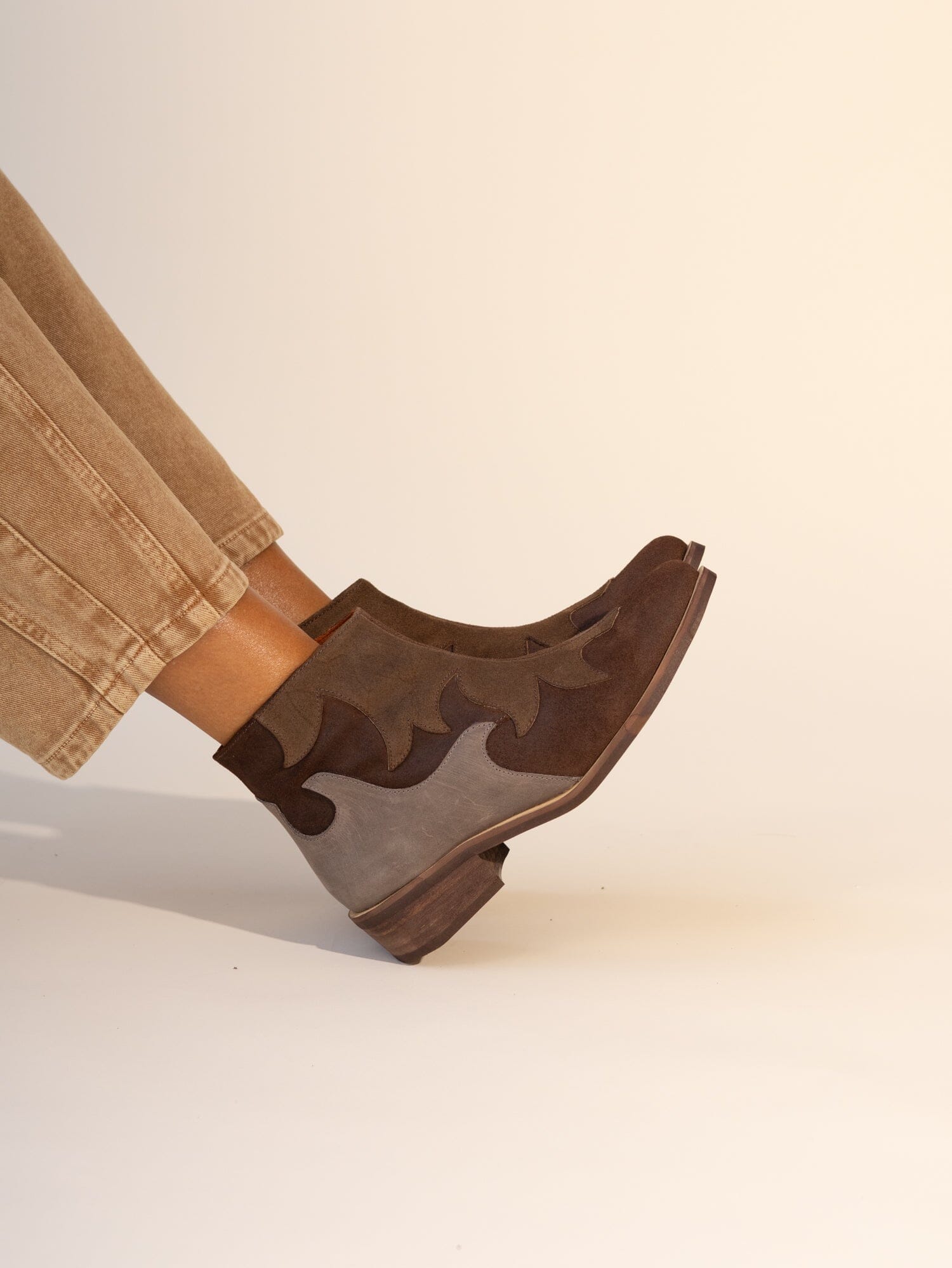 Botin Mujer / Poleo Taupe BOTINES Giani Dafirenze 