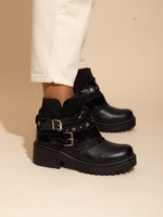 Botin Mujer / Queltehue Negro BOTINES Giani Dafirenze 