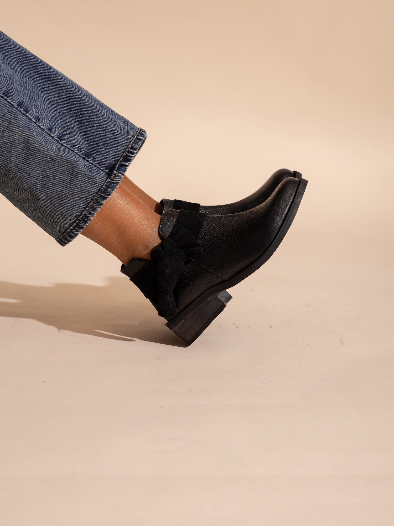 Botin Mujer / Saharino Negro BOTINES Giani Dafirenze 