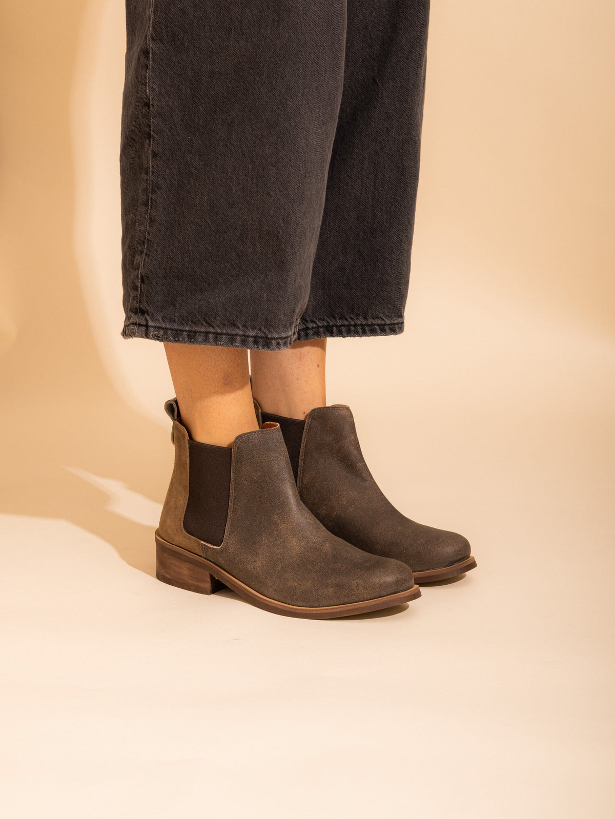 Botin Mujer / Tina Gris Taupe BOTINES Giani Dafirenze 