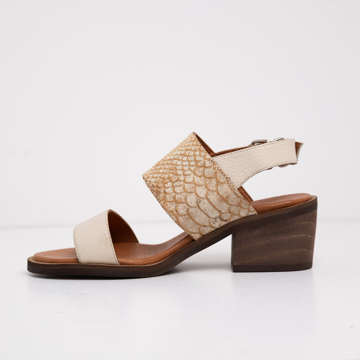 Sandalia Mujer / Adelia Beige SANDALIAS Giani Dafirenze 