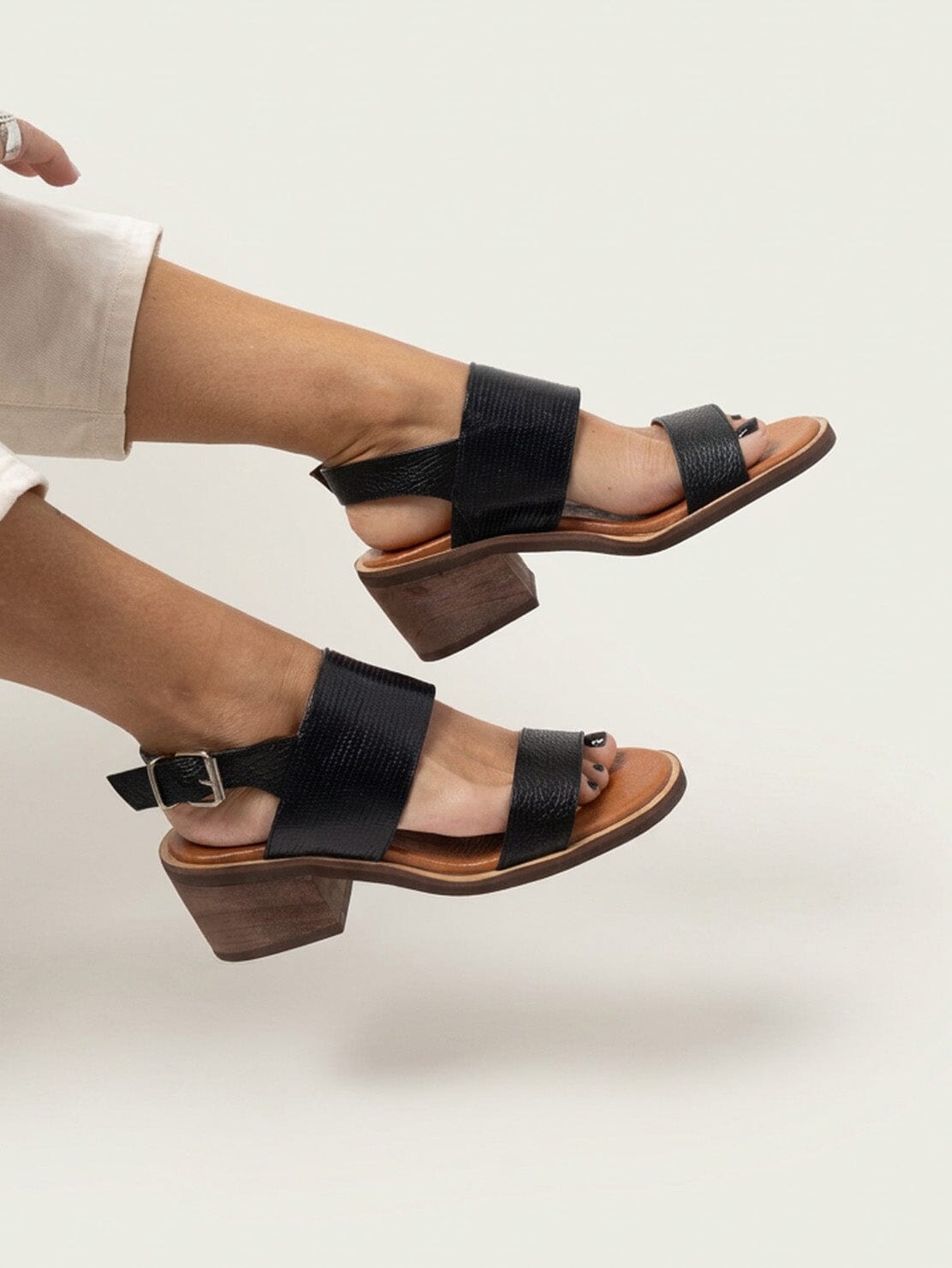 Sandalia Mujer / Adelia Negro SANDALIAS Giani Dafirenze 
