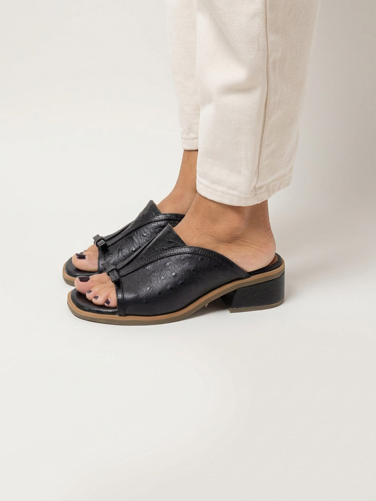 Sandalia Mujer / Arena Negro SANDALIAS Giani Dafirenze 
