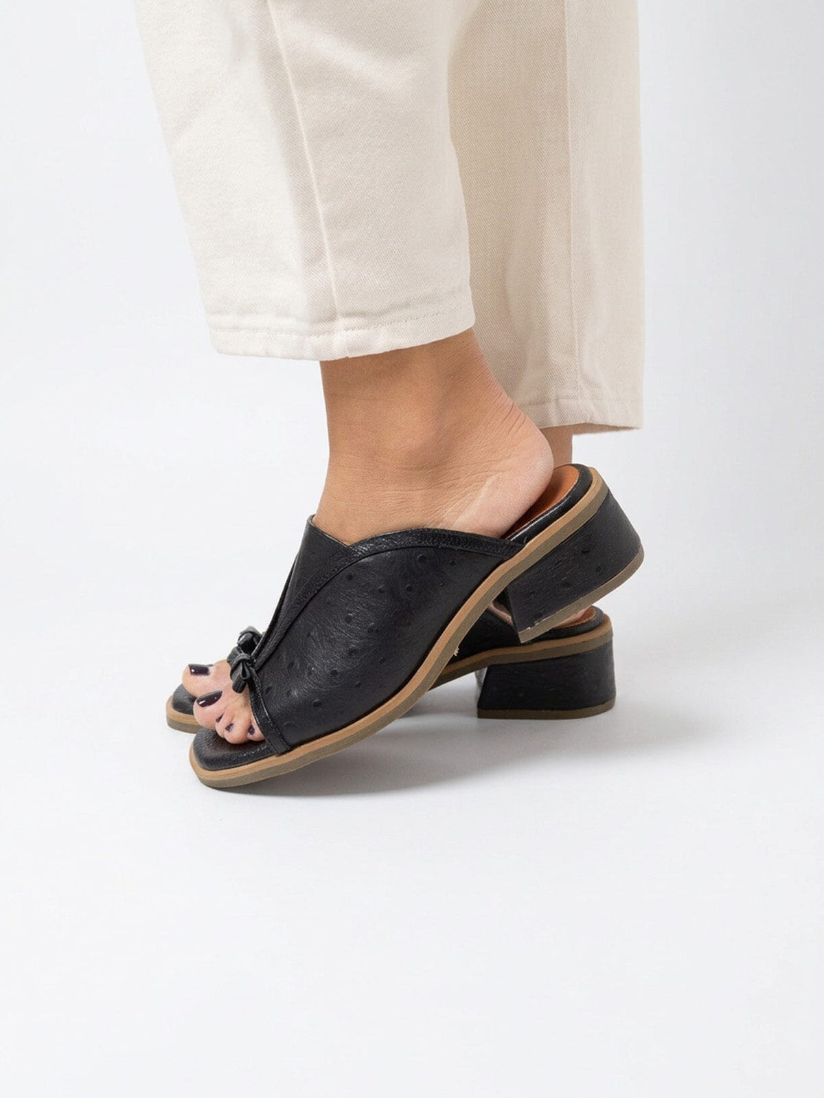 Sandalia Mujer / Arena Negro SANDALIAS Giani Dafirenze 
