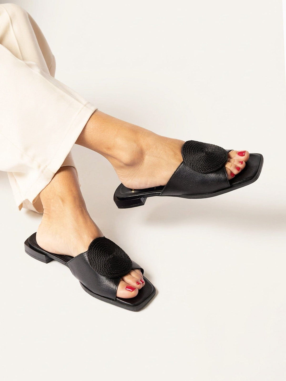 Sandalia Mujer / Claro Negro SANDALIAS Giani Dafirenze 
