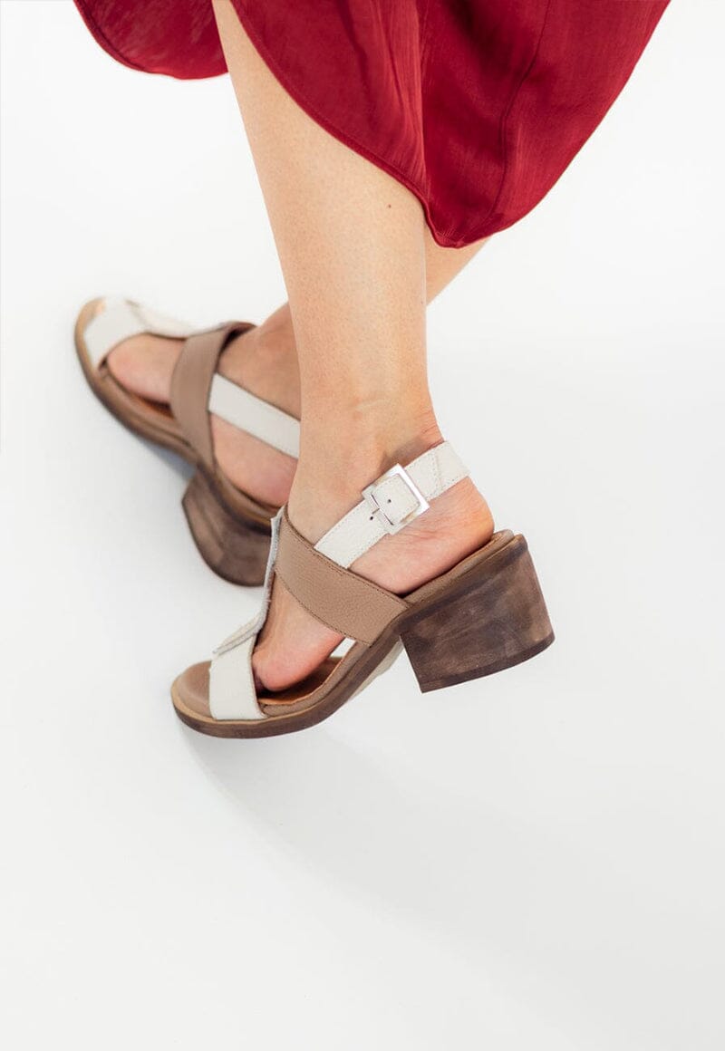 Sandalia Mujer / Esmeralda Beige Café SANDALIAS Giani Dafirenze 