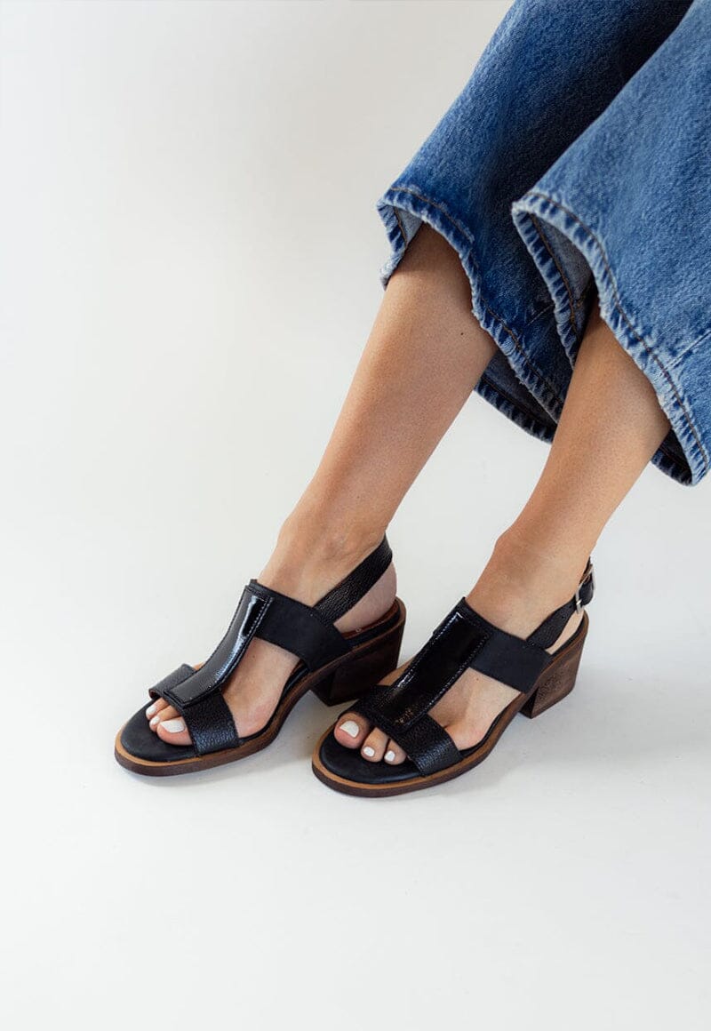 Sandalia Mujer / Esmeralda Negro SANDALIAS Giani Dafirenze 
