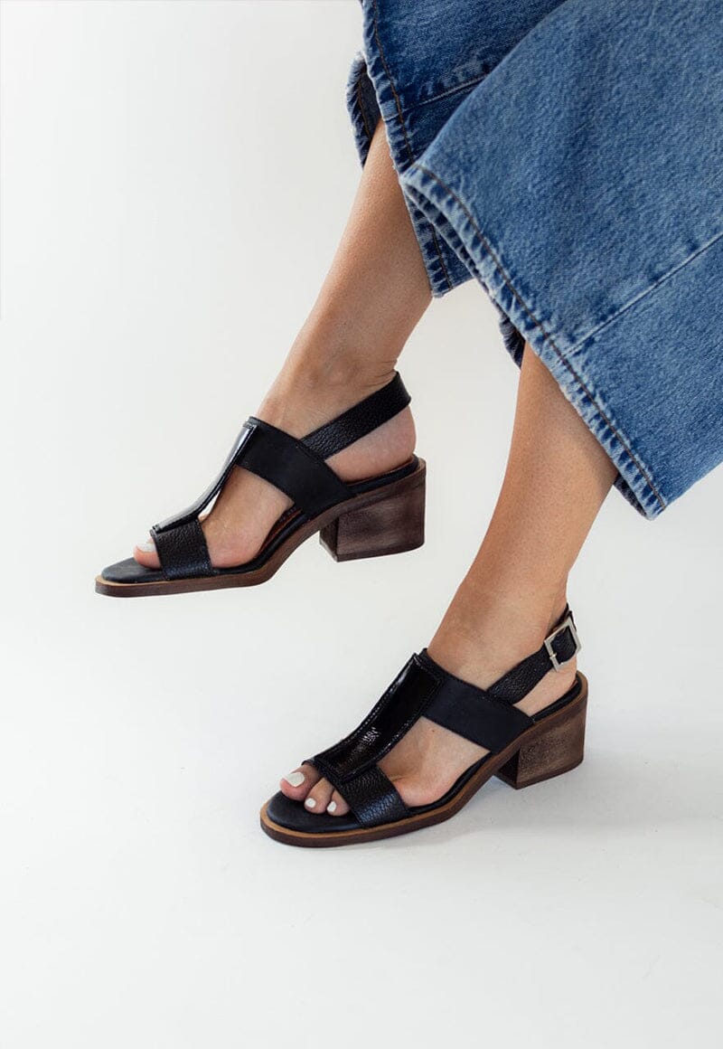 Sandalia Mujer / Esmeralda Negro SANDALIAS Giani Dafirenze 