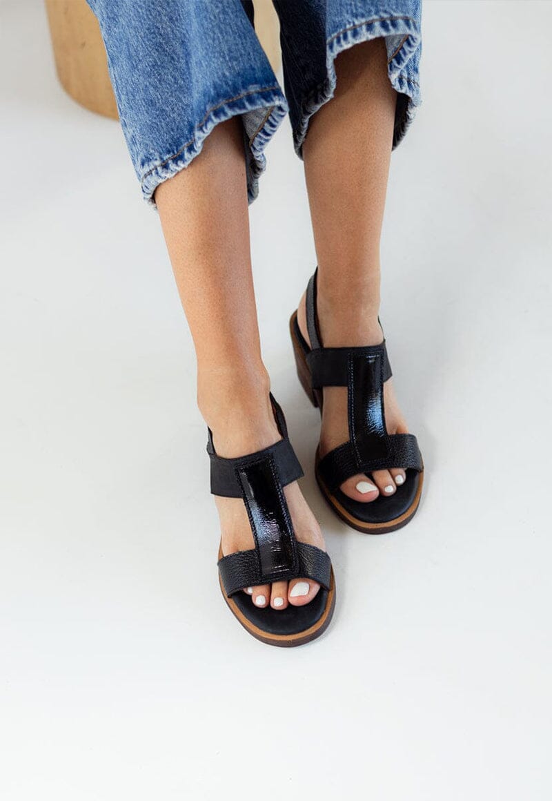 Sandalia Mujer / Esmeralda Negro SANDALIAS Giani Dafirenze 