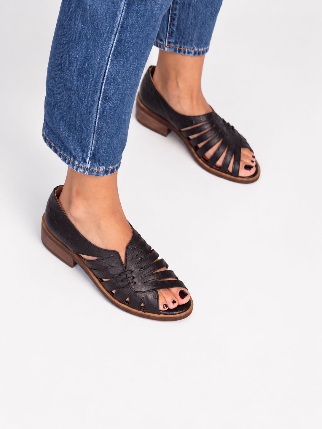 Sandalia Mujer / Mielero Negro SANDALIAS Giani Dafirenze 