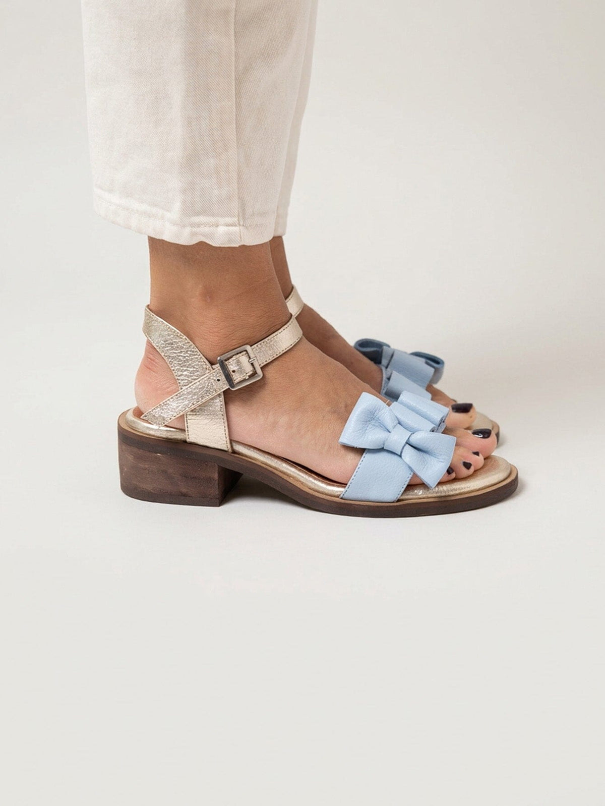 Sandalia Mujer / Nogal Celeste Niquel SANDALIAS Giani Dafirenze 