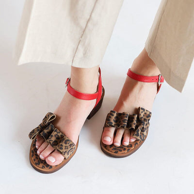 Sandalia Mujer / Nogal Leopardo Rojo