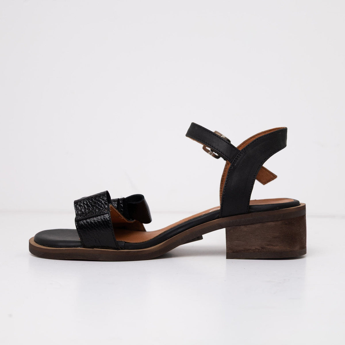 Sandalia Mujer / Nogal Negro SANDALIAS Giani Dafirenze 
