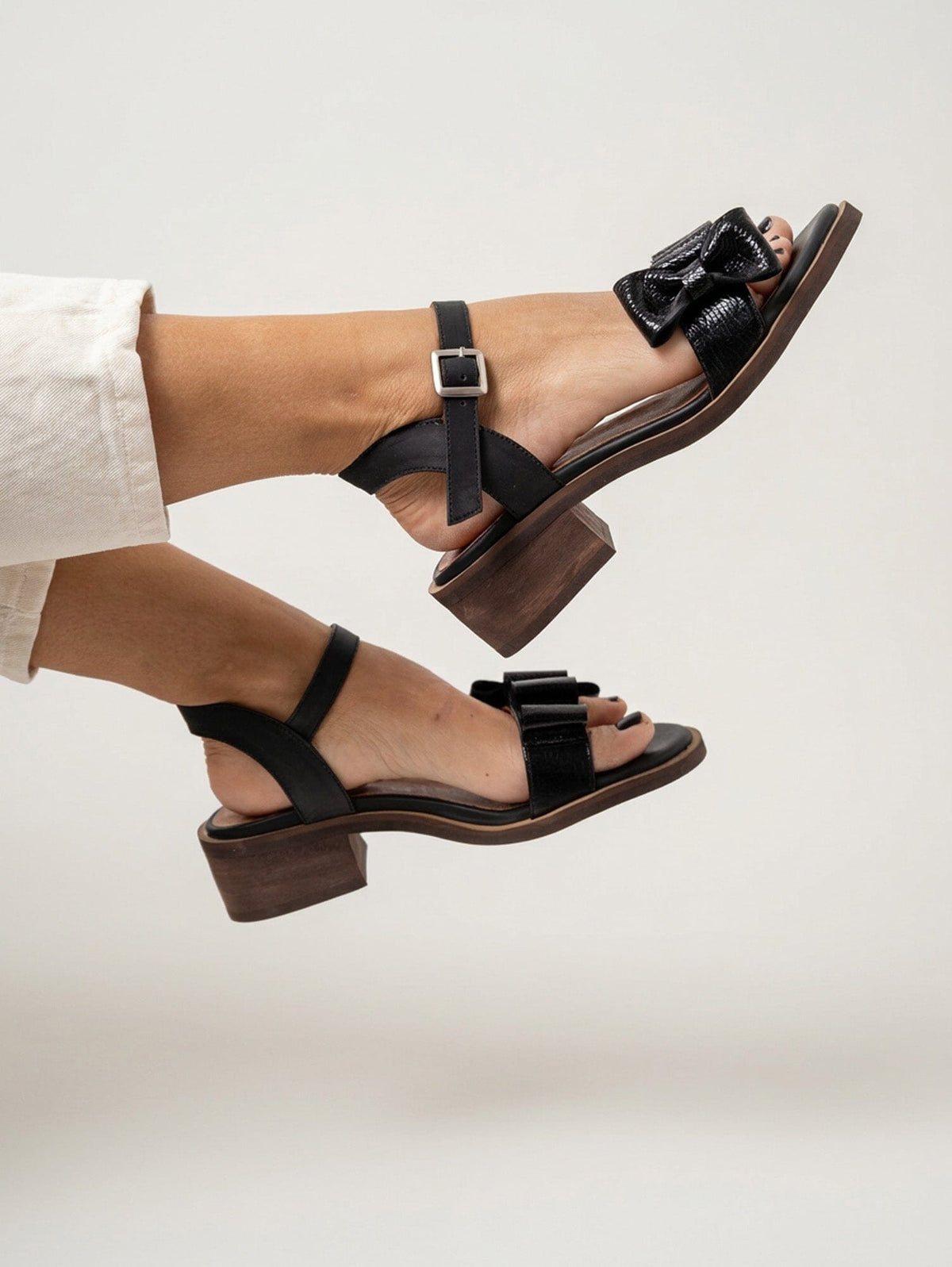 Sandalia Mujer / Nogal Negro SANDALIAS Giani Dafirenze 