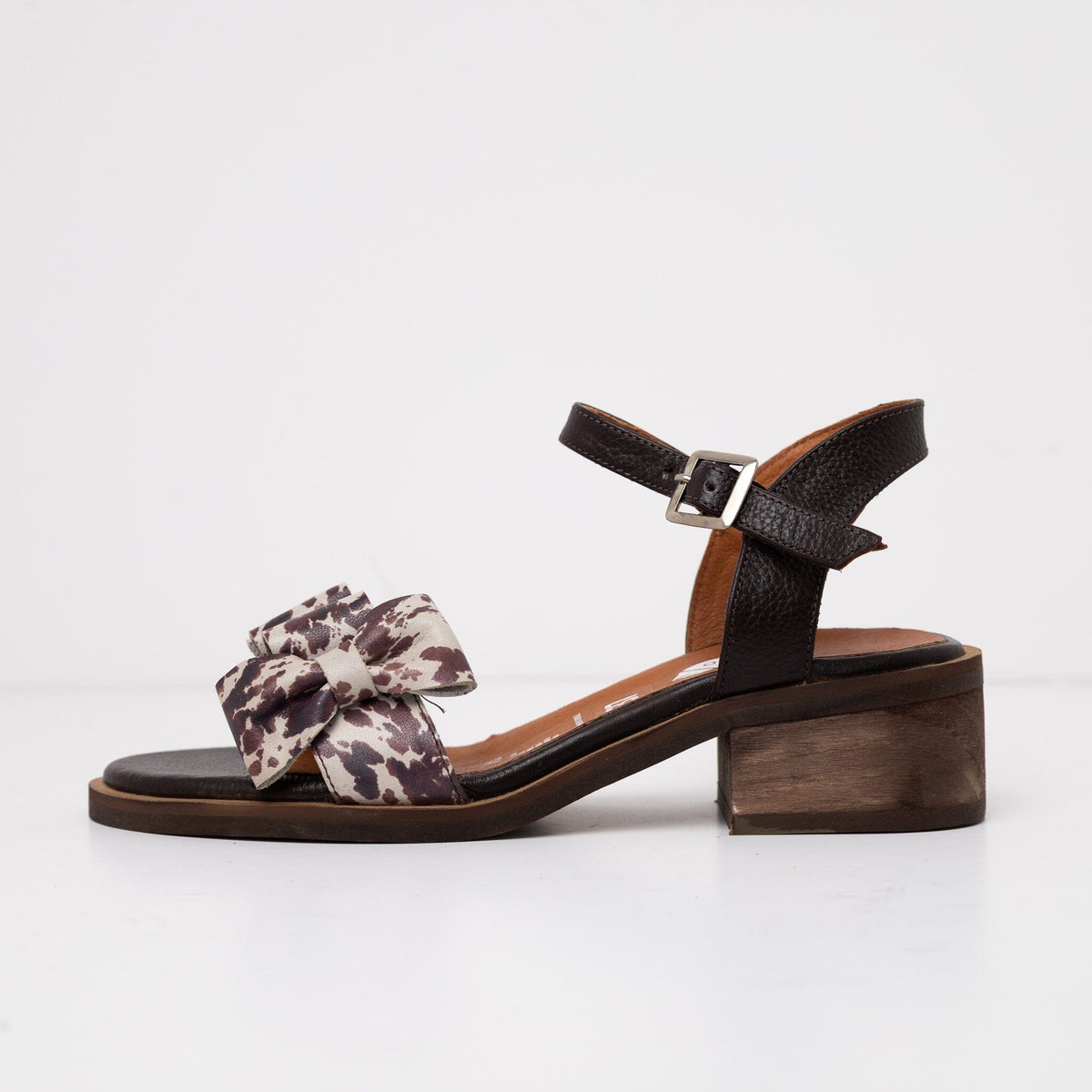 Sandalia Mujer / Nogal Print Café SANDALIAS Giani Dafirenze 