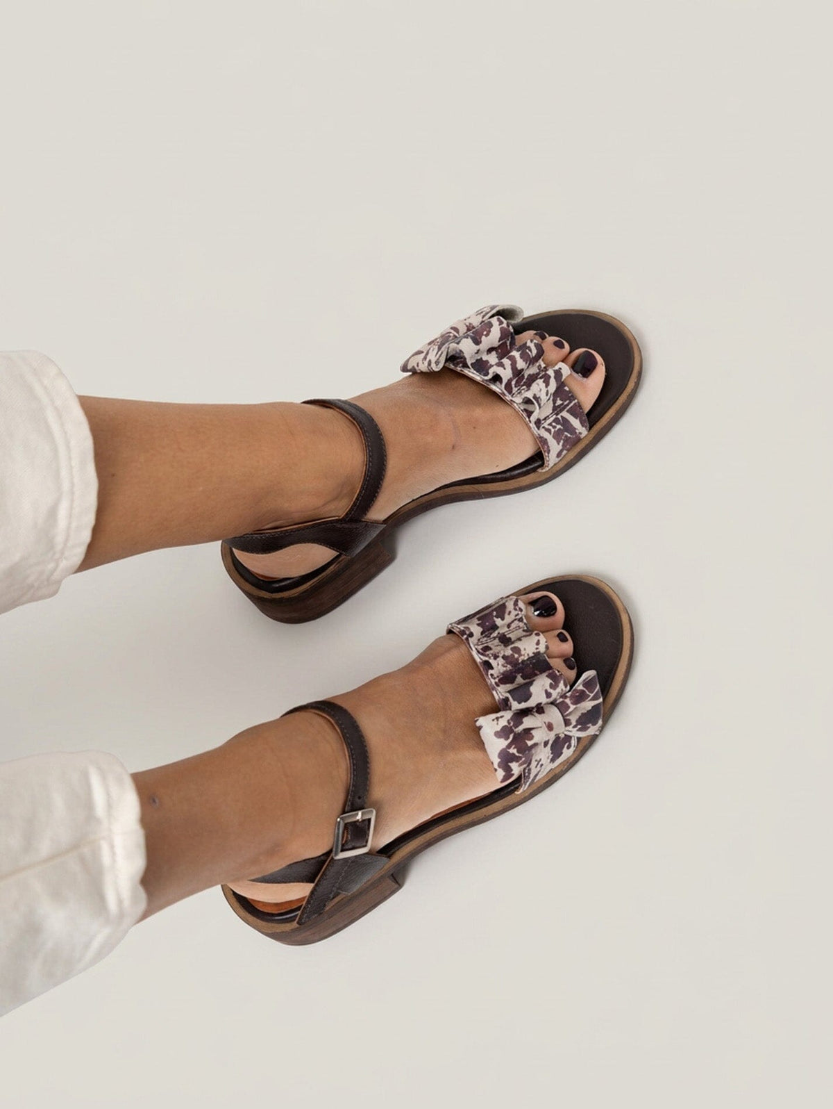 Sandalia Mujer / Nogal Print Café SANDALIAS Giani Dafirenze 