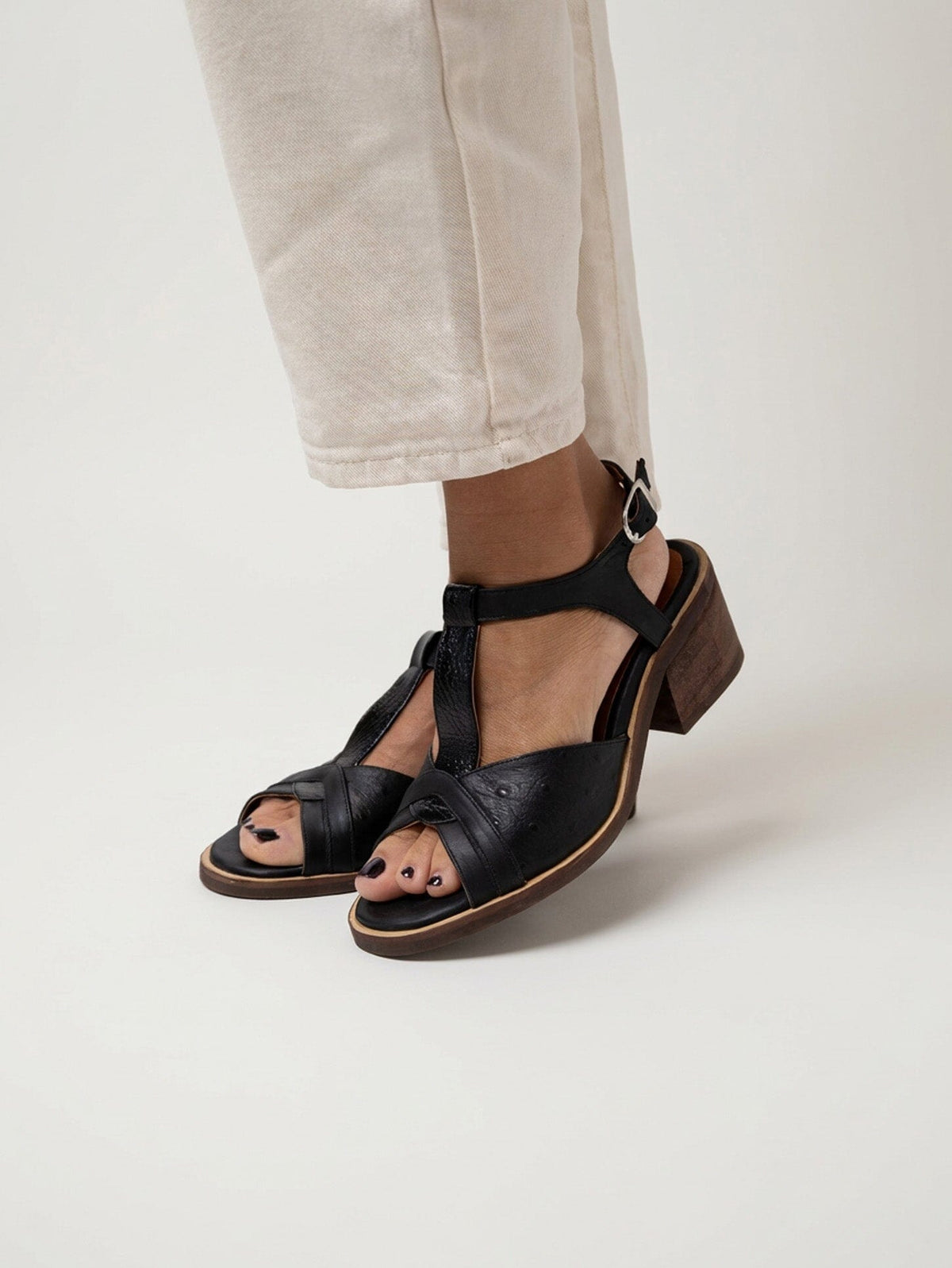 Sandalia Mujer / Parina Negro SANDALIAS Giani Dafirenze 