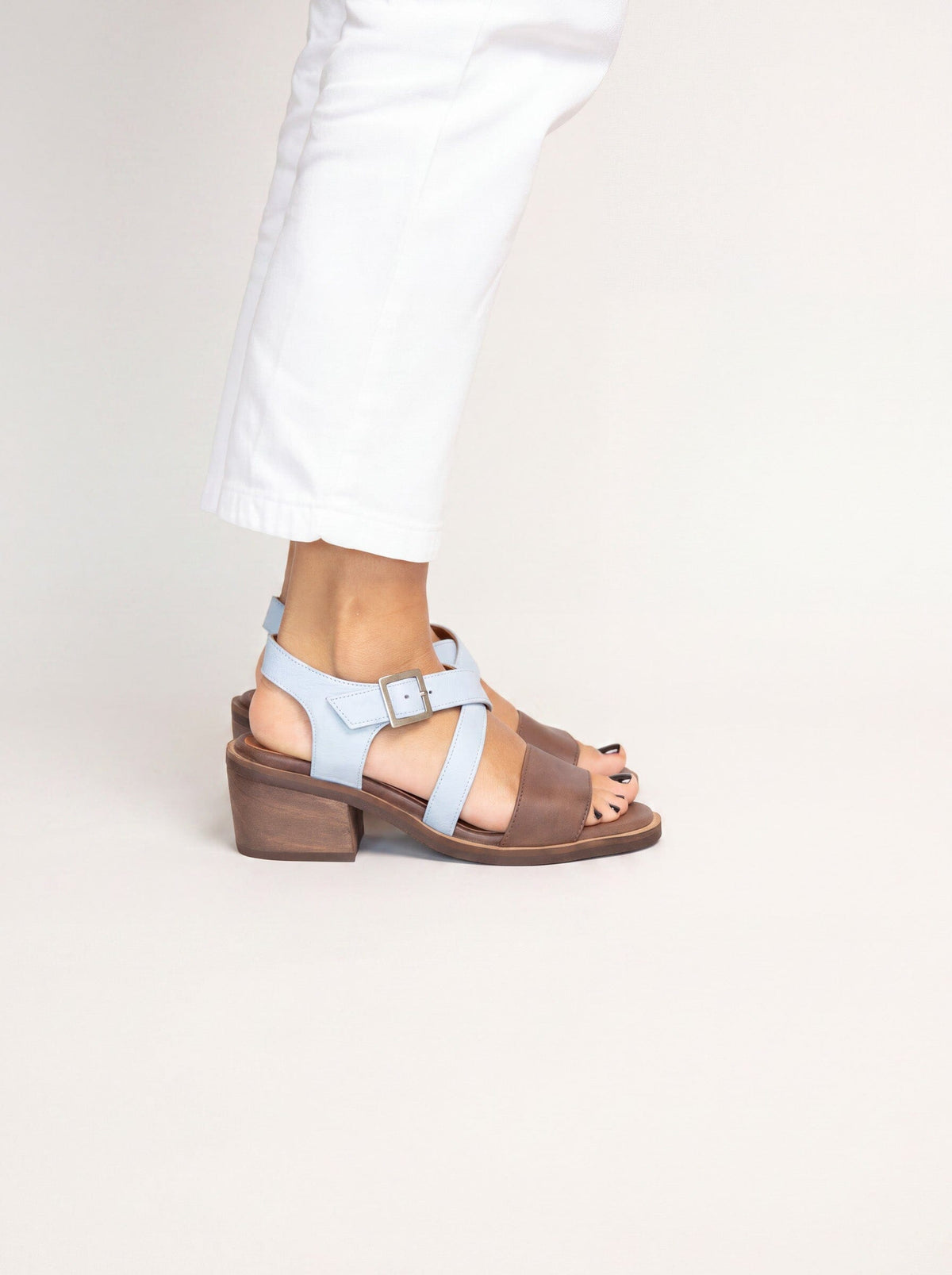 Sandalia Mujer / Salteador Café Celeste SANDALIAS Giani Dafirenze 