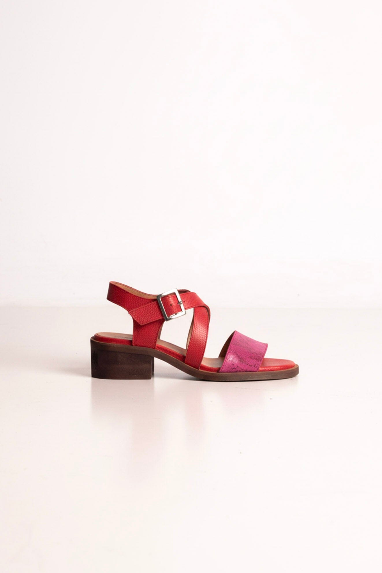 Sandalia Mujer / Salteador Fucsia SANDALIAS Giani Dafirenze 