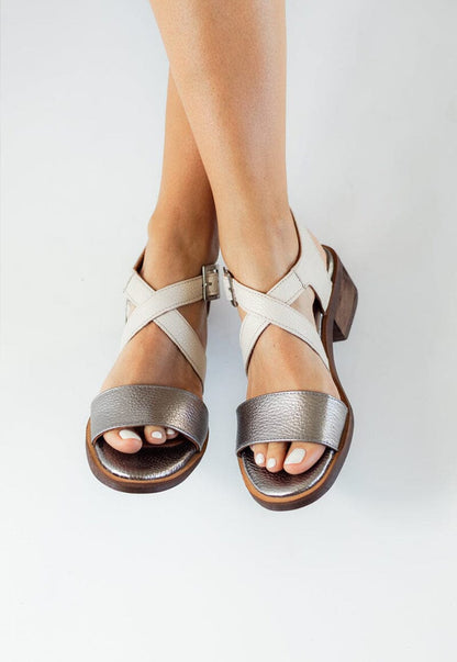 Sandalia Mujer / Salteador Metálico Beige SANDALIAS Giani Dafirenze 