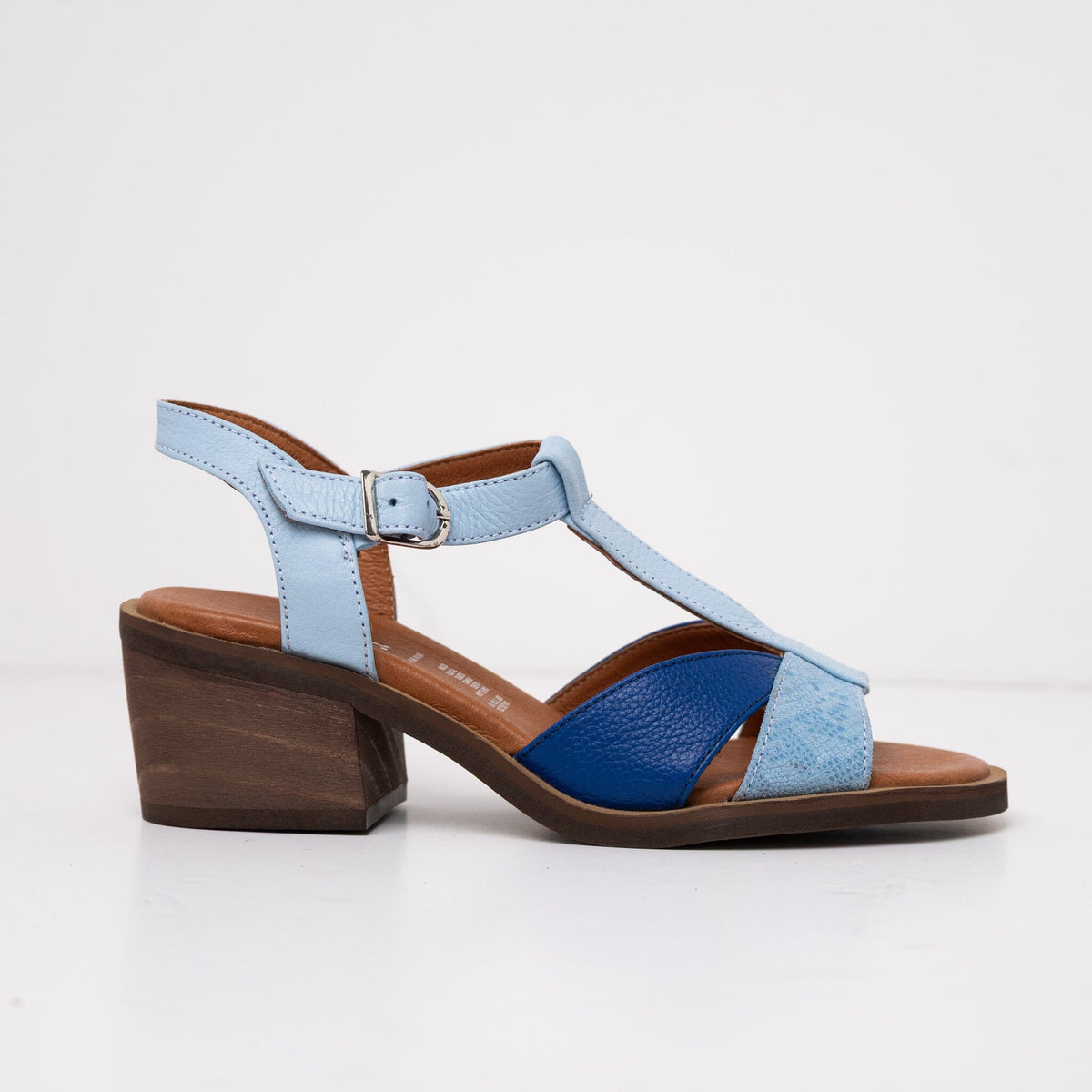 Sandalia Mujer / Sauco Celeste Azul SANDALIAS Giani Dafirenze 