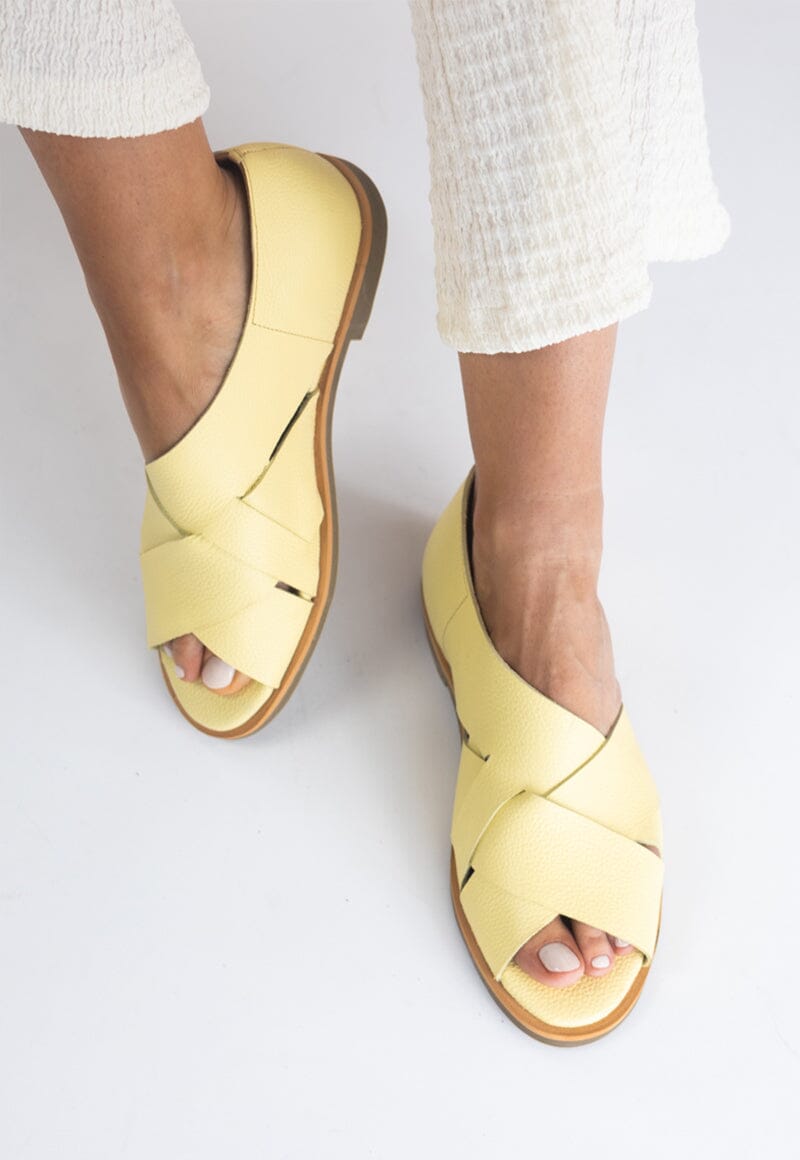 Sandalia Mujer / Socaire Amarillo SANDALIAS Giani Dafirenze 