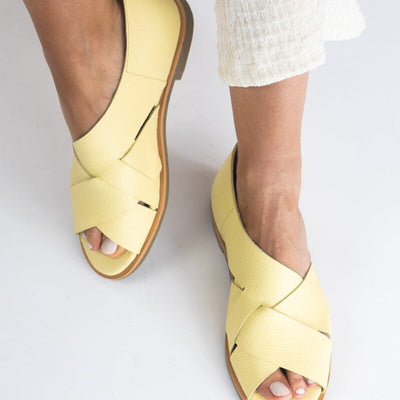 Sandalia Mujer / Socaire Amarillo