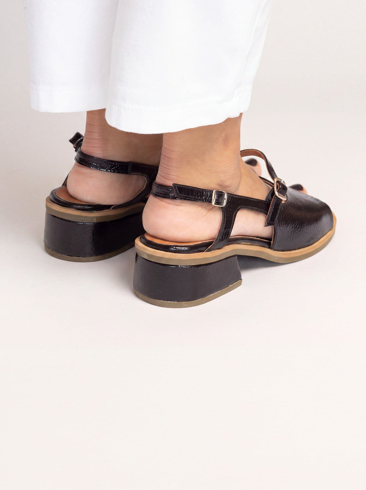 Sandalia Mujer / Solar Negro SANDALIAS Giani Dafirenze 