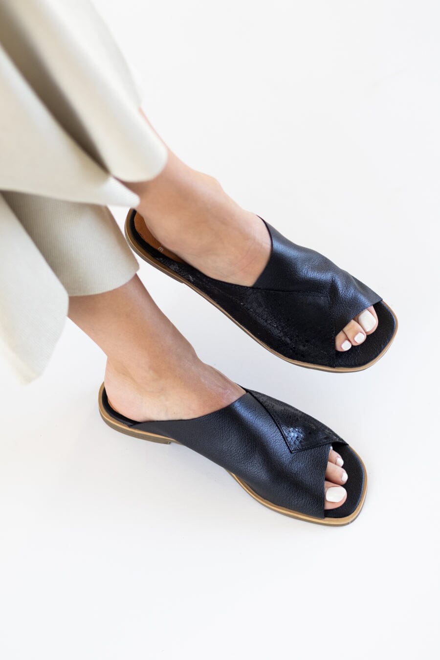 Sandalia Mujer / Terra Negro SANDALIAS Giani Dafirenze 
