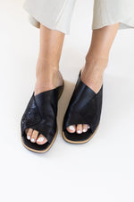 Sandalia Mujer / Terra Negro SANDALIAS Giani Dafirenze 